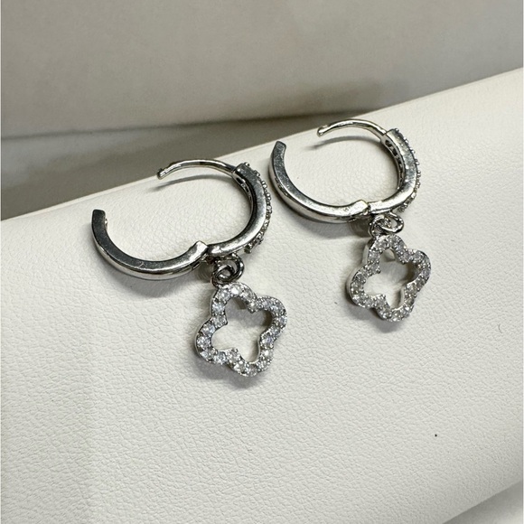 Clover Silver Dangle Earrings Diamond CZ New Alhambra - Picture 4 of 8